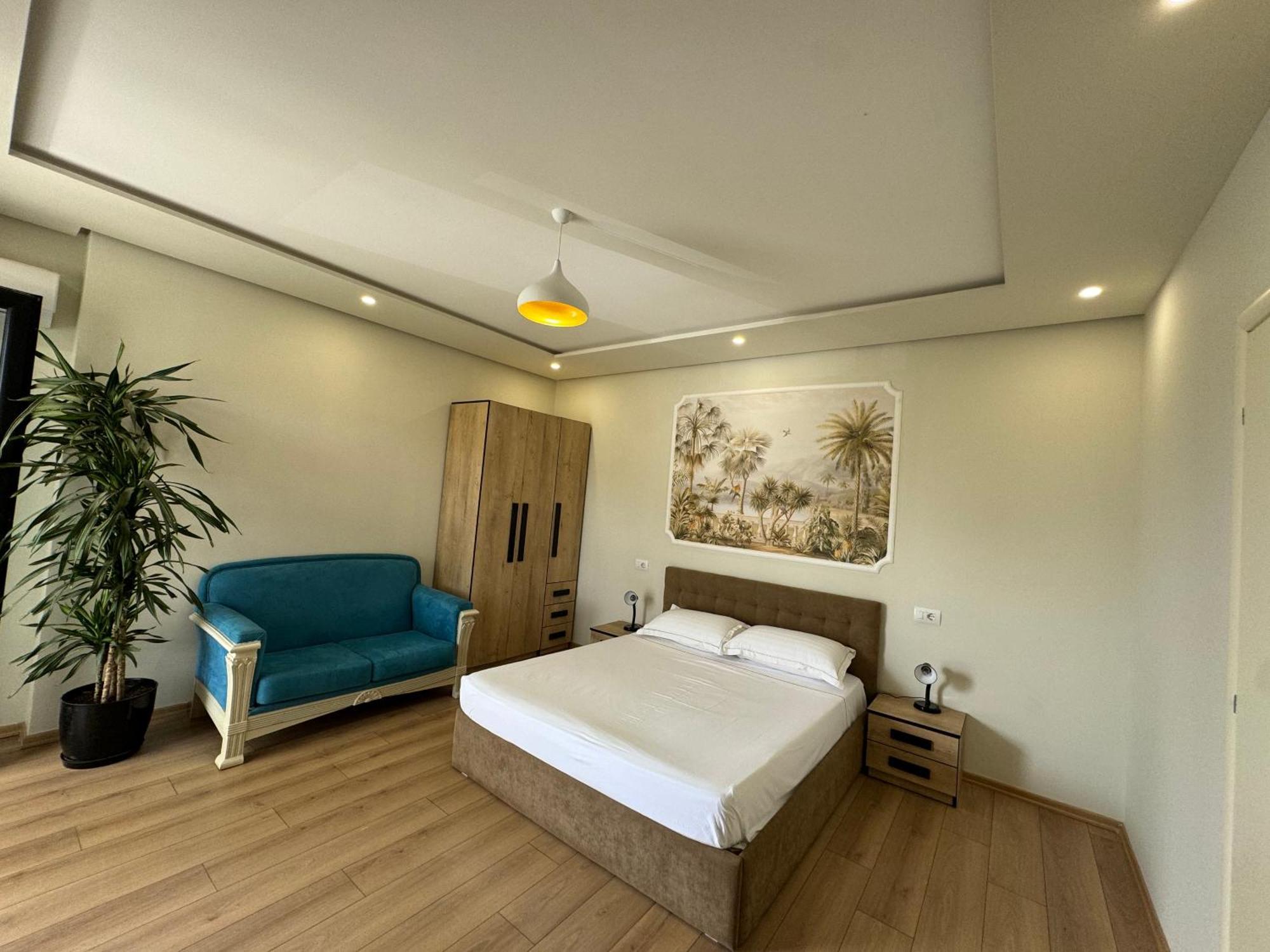 Villa D Hotel-Restaurant-Private Beach Durrës 外观 照片